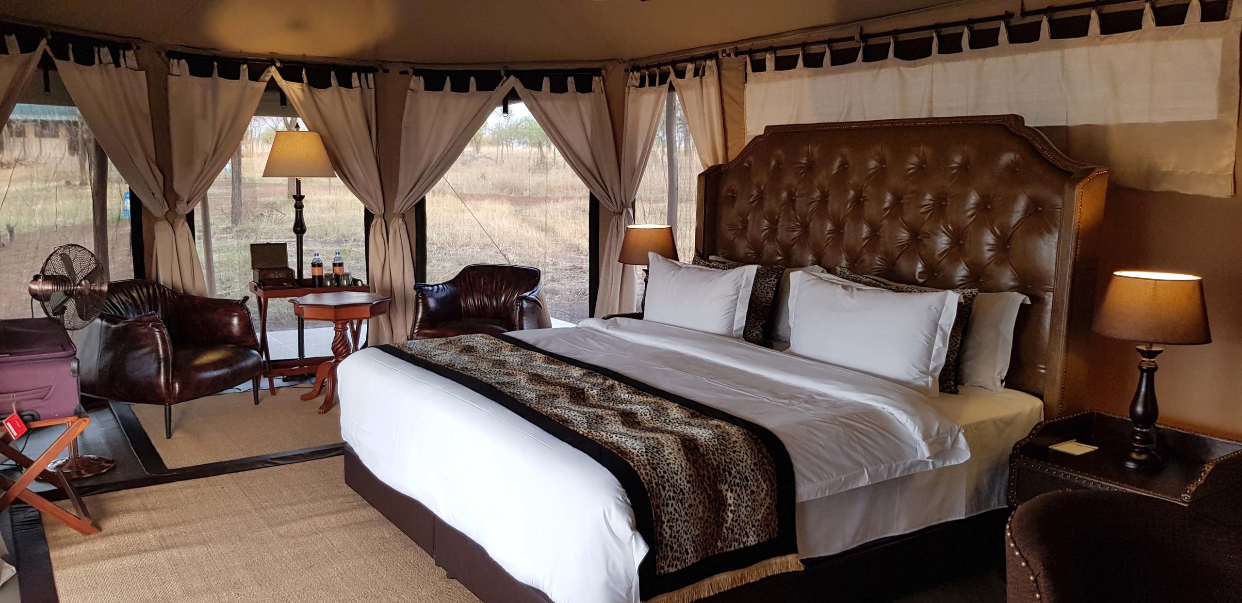 Ole Serai Luxury Camp - Kogatende Tent Room
