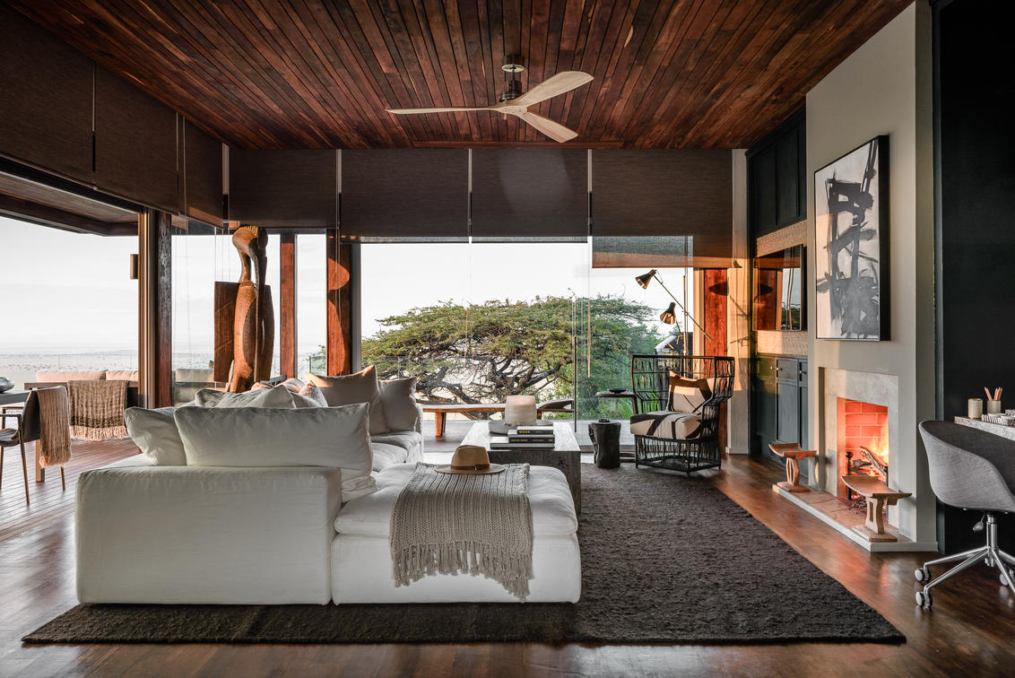 Sasakwa Lodge - Hillside Suite Lounge Area