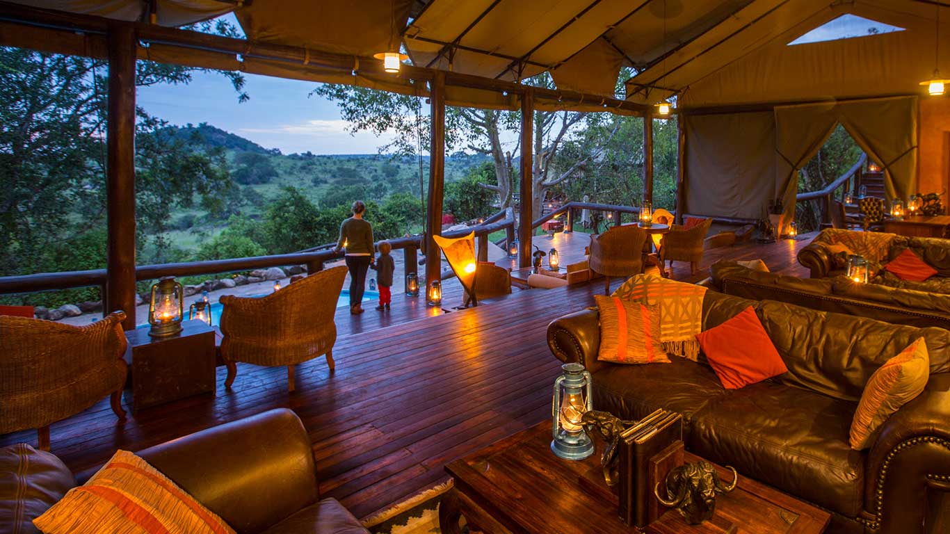 Serengeti Migration Camp - Main Lounge