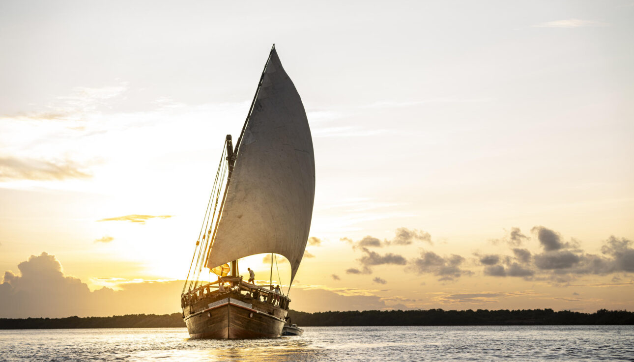 Tusitiri Dhow - Sunset Sailing