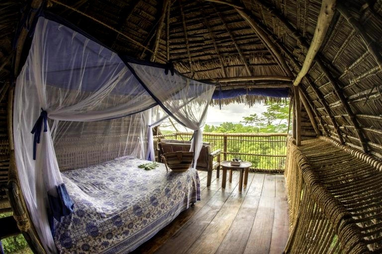 Chole Mjini Lodge Treehouse Mbili interior bedroom