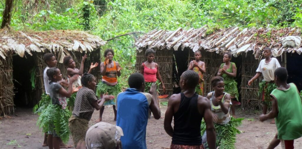 Bwindi Impenetrable National Park Visit The Batwa Culture