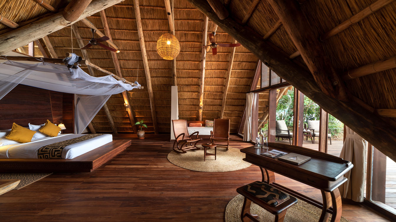 Nile Safari Lodge Deluxe Banda interior guest room