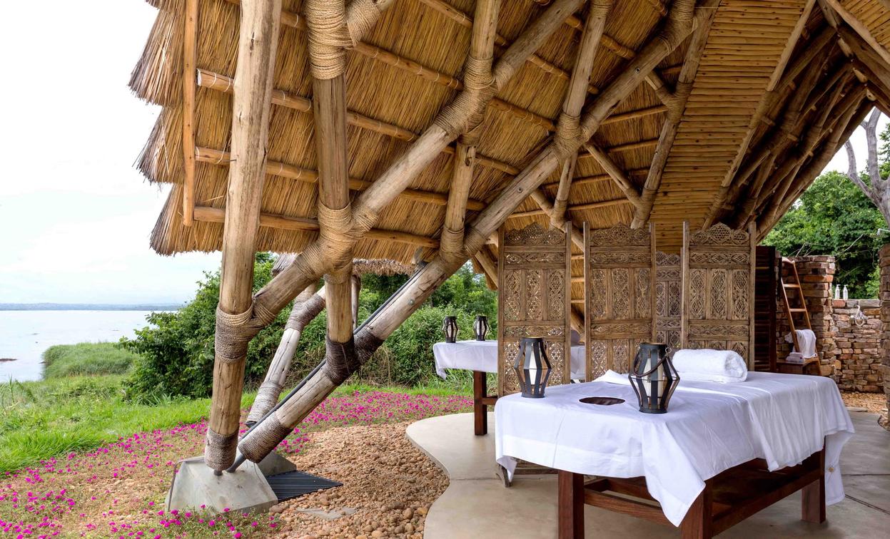 Nile Safari Lodge outdoor spa - massage