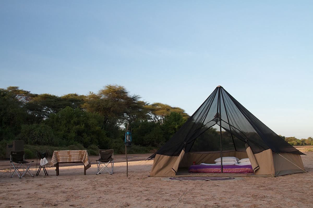 Sarara Tentshouses Fly Camping