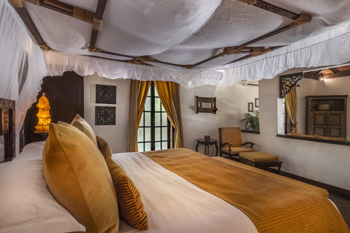 The Plams Zanzibar Two Bedroom California Bed