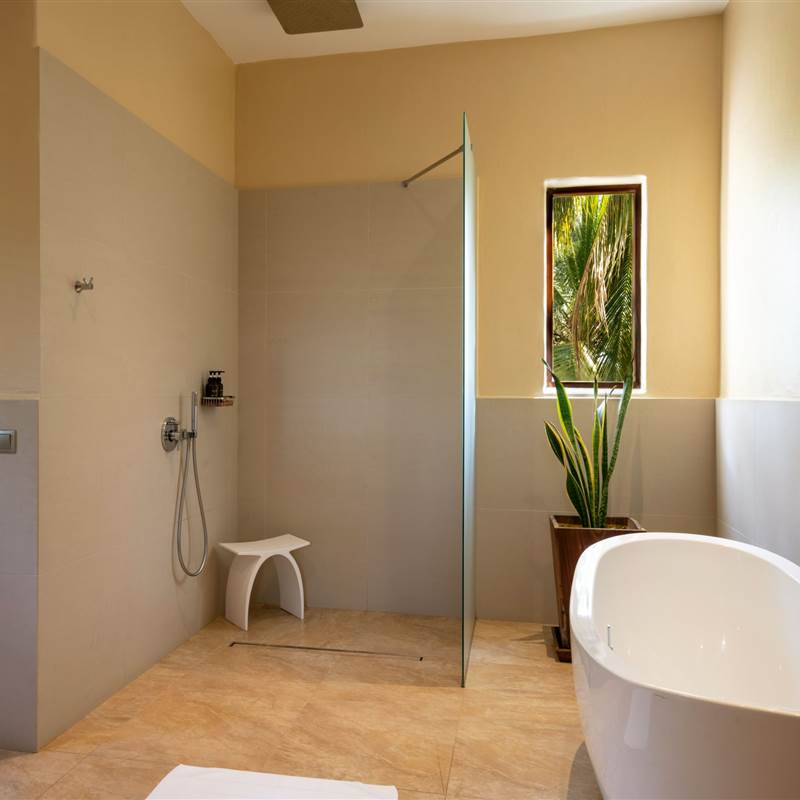 Zanzibar White Sands Villa shower & bathtub