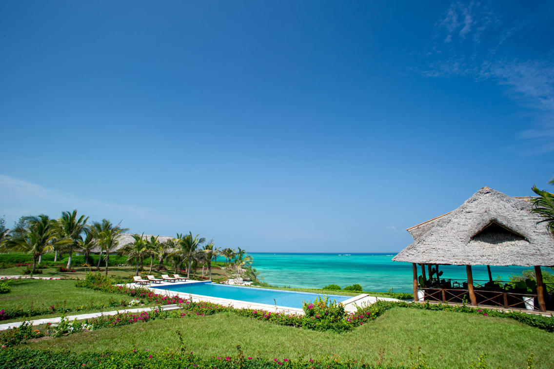 Zawadi Hotel Zanzibar pool overlooking the ocean